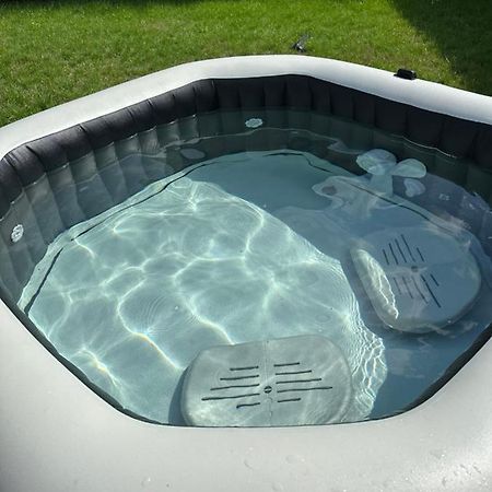 Апартаменти Traumhafte Haushaelfte Mit Kamin, Garten & Whirlpool Берлін Екстер'єр фото